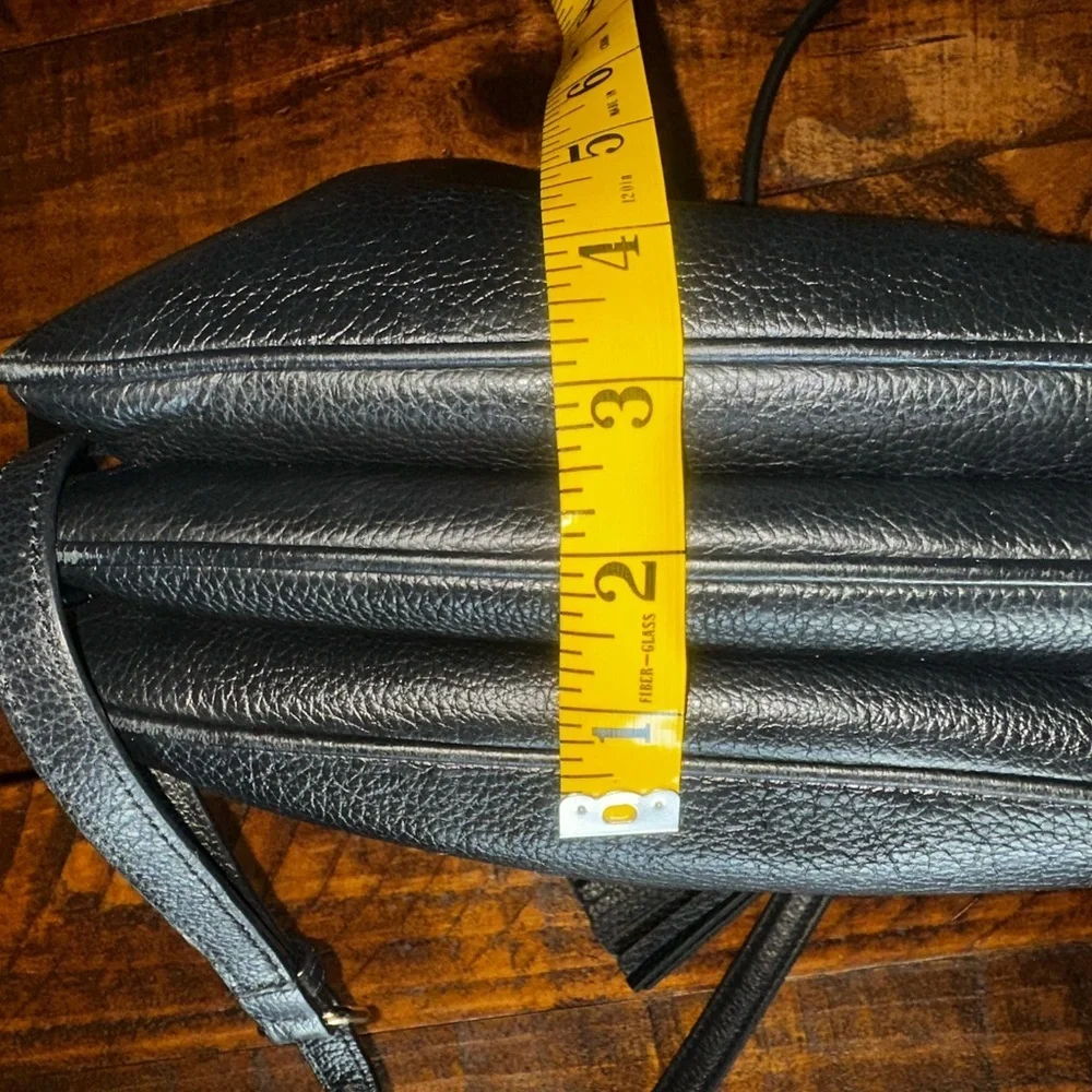UEC Kate Spade New York JACKSON TRIPLE GUSSET         LEATHER CROSSBODY